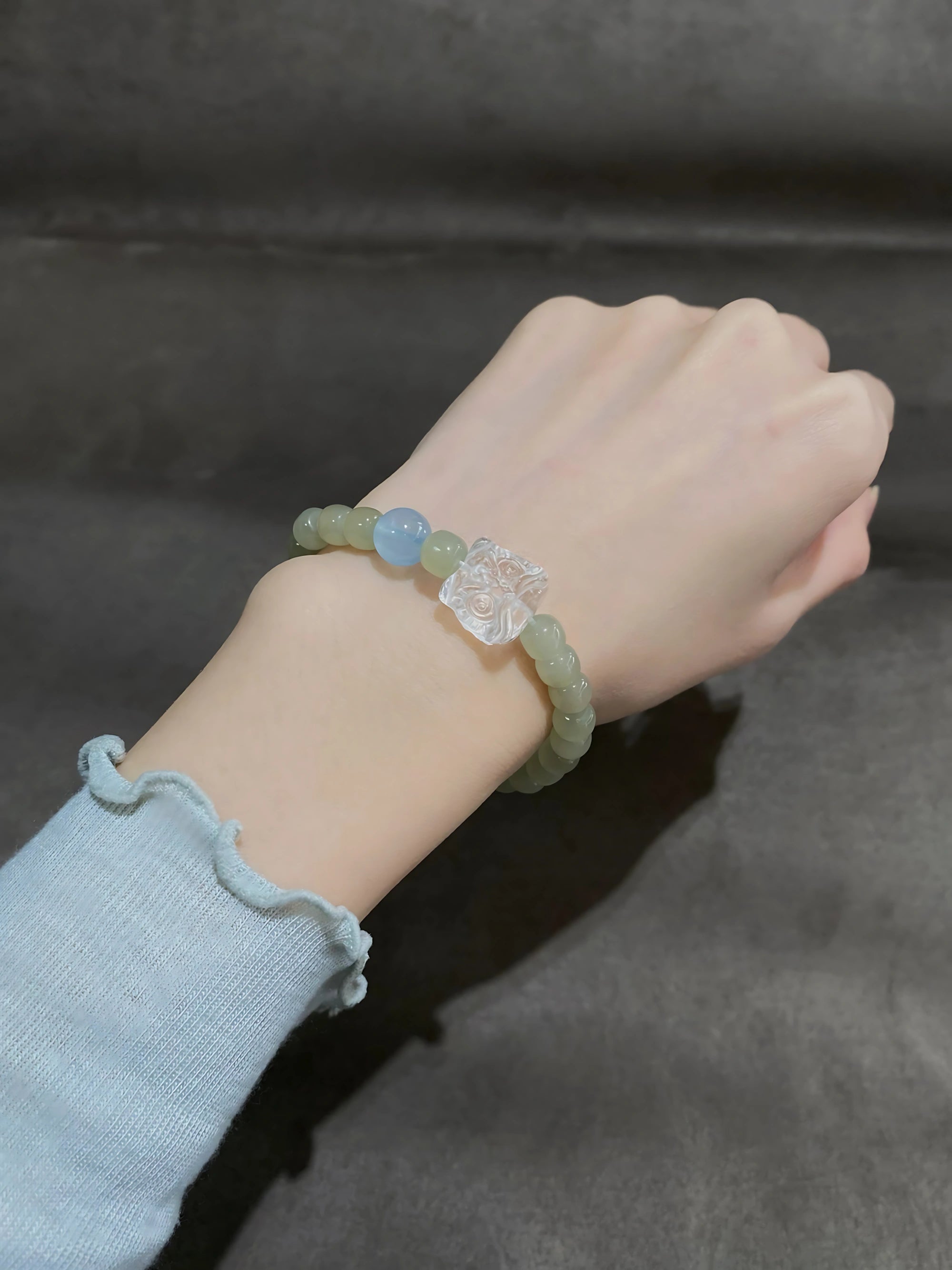 Guardian Lion Bracelet – Jade for Courage, Longevity & Good Fortune